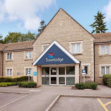 Travelodge Cirencester Exteriör bild